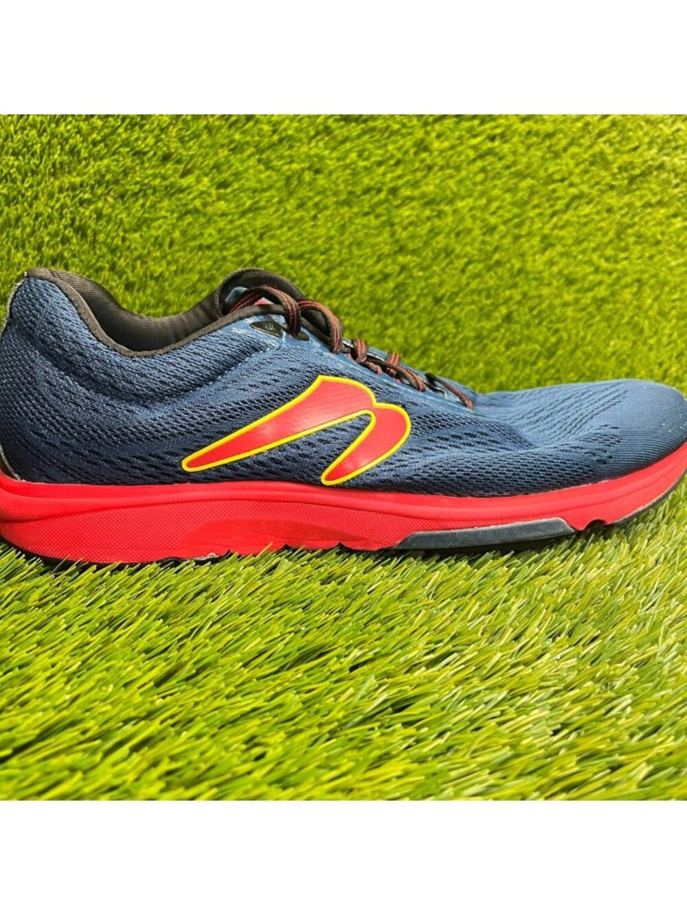 Newton Gravity 13 Mens Size 13 Blue Red Athletic Running Walking Shoes Sneakers